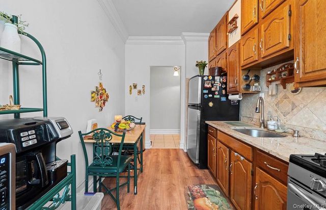 9031 Fort Hamilton Parkway 5G, Brooklyn, NY 11209