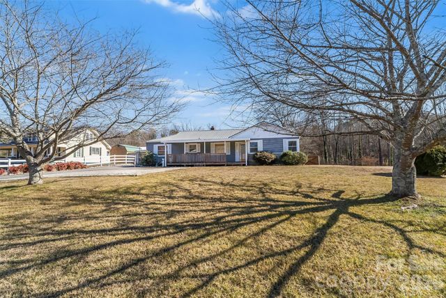 2977 US Highway 70 None W, Marion, NC 28752