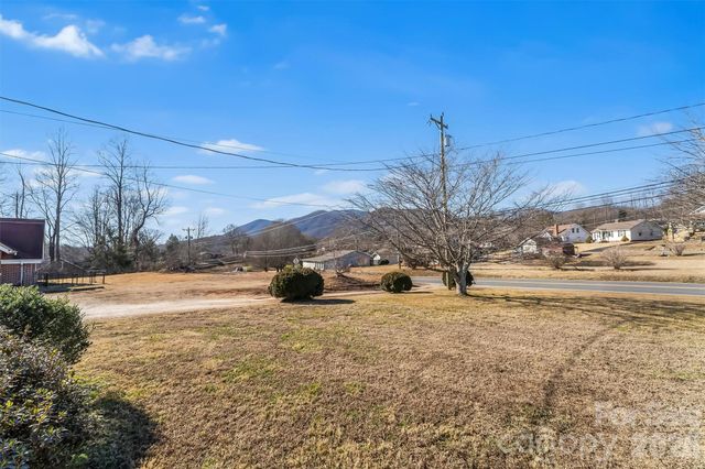 2977 US Highway 70 None W, Marion, NC 28752