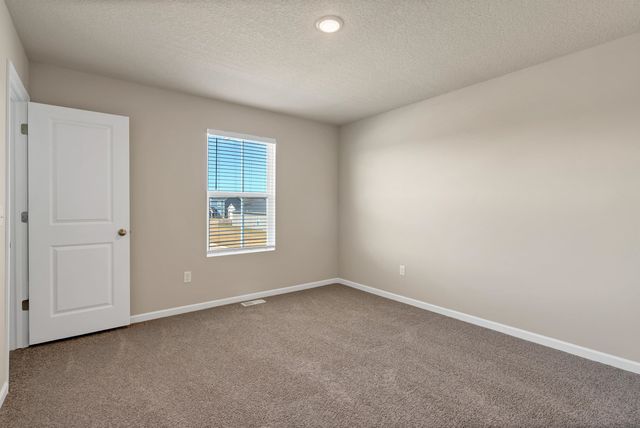 9210 E Hurst St, Wichita, KS 67210