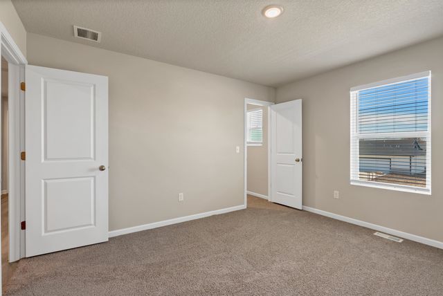 9210 E Hurst St, Wichita, KS 67210