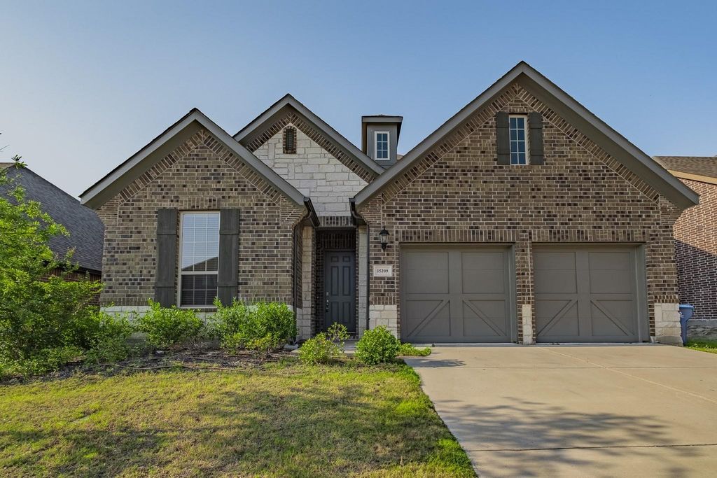 15209 Belclaire Avenue, Aledo, TX 76008