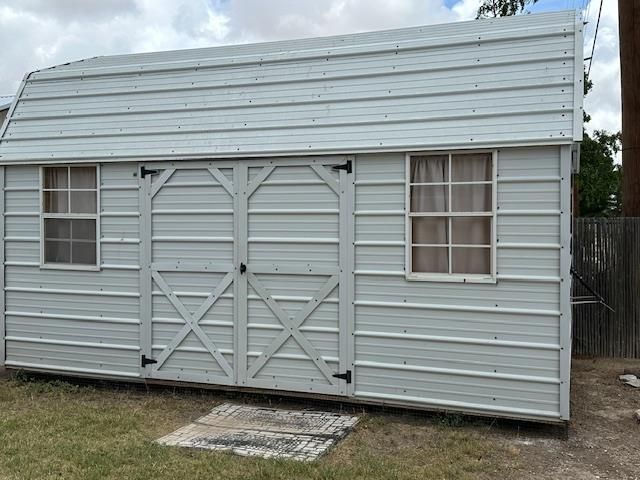 206 N Everts, Fort Stockton, TX 79735