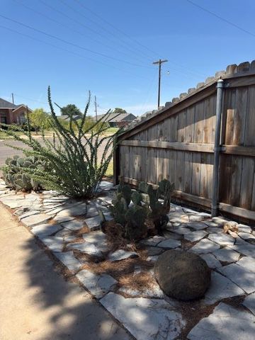 206 N Everts, Fort Stockton, TX 79735