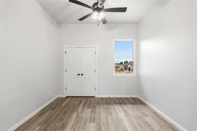 11721 NW 105th Street, Yukon, OK 73099