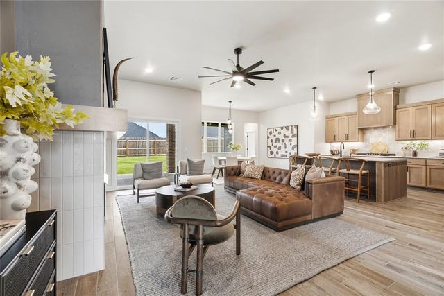 11721 NW 105th Street, Yukon, OK 73099