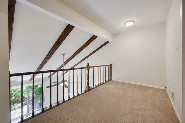 1525 Columbia Court, Elk Grove Village, IL 60007