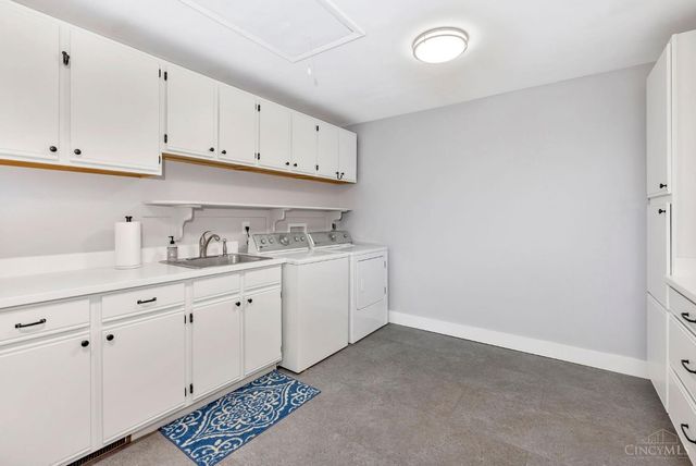 2964 Golden Fox Trail, Turtle Creek Twp, OH 45036