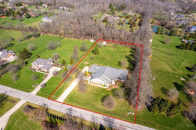 2964 Golden Fox Trail, Turtle Creek Twp, OH 45036
