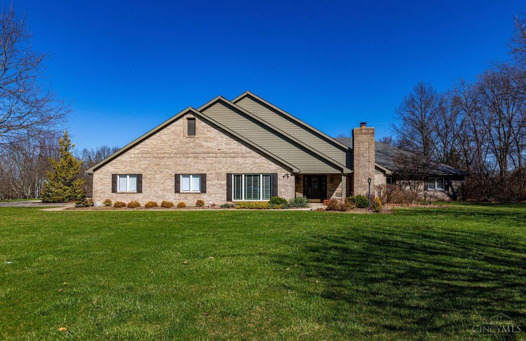 2964 Golden Fox Trail, Turtle Creek Twp, OH 45036