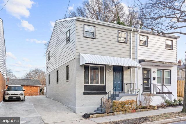 424 53RD ST SE, Washington, DC 20019