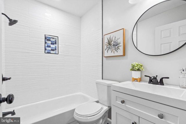 424 53RD ST SE, Washington, DC 20019