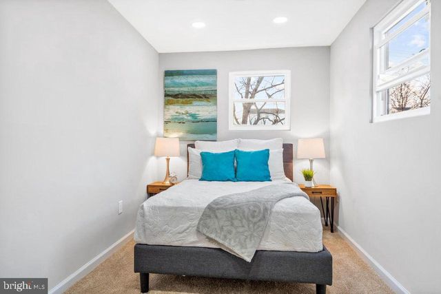 424 53RD ST SE, Washington, DC 20019