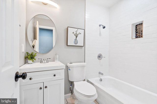 424 53RD ST SE, Washington, DC 20019