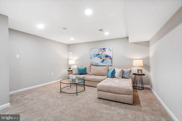 424 53RD ST SE, Washington, DC 20019