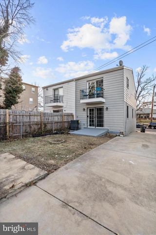 424 53RD ST SE, Washington, DC 20019