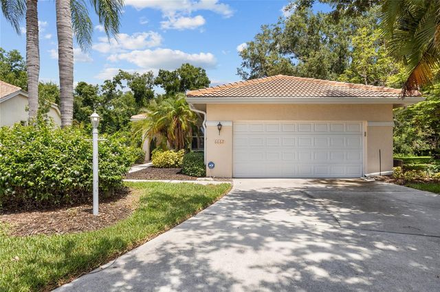 6662 OAKBROOKE CIRCLE, Bradenton, FL 34202