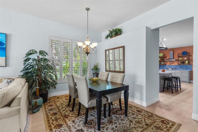 6662 OAKBROOKE CIRCLE, Bradenton, FL 34202