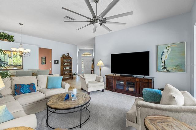 6662 OAKBROOKE CIRCLE, Bradenton, FL 34202