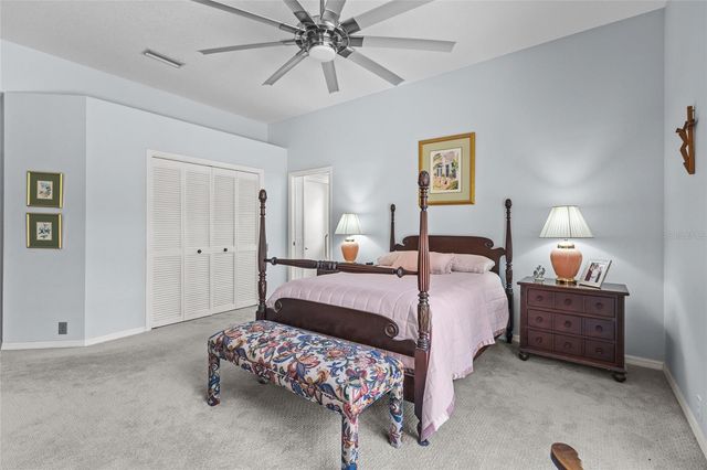 6662 OAKBROOKE CIRCLE, Bradenton, FL 34202