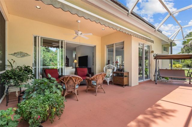 6662 OAKBROOKE CIRCLE, Bradenton, FL 34202
