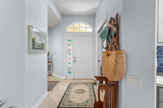 6662 OAKBROOKE CIRCLE, Bradenton, FL 34202