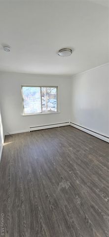 11502 Poppenhusen Avenue, College Point, NY 11356