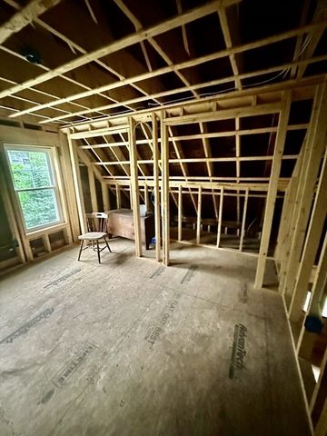 551 Tremont St, Taunton, MA 02780