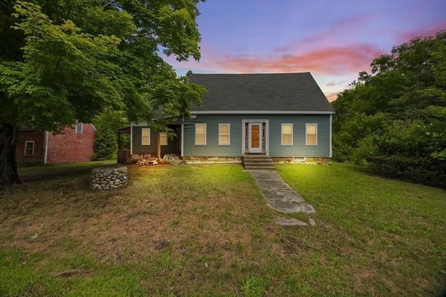 551 Tremont St, Taunton, MA 02780