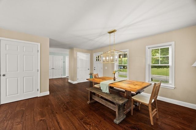 551 Tremont St, Taunton, MA 02780