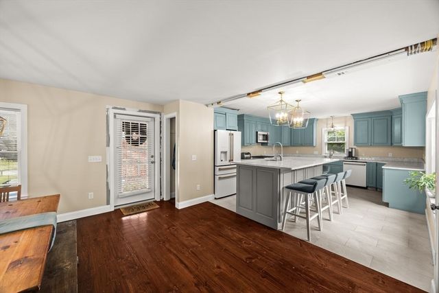 551 Tremont St, Taunton, MA 02780