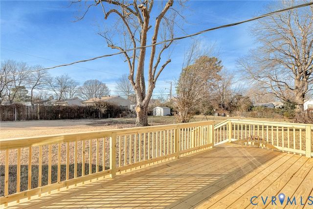 5202 Eanes Ln, Henrico, VA 23231