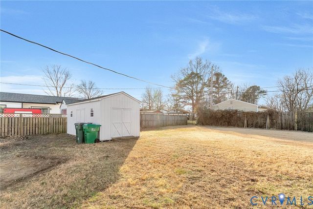 5202 Eanes Ln, Henrico, VA 23231