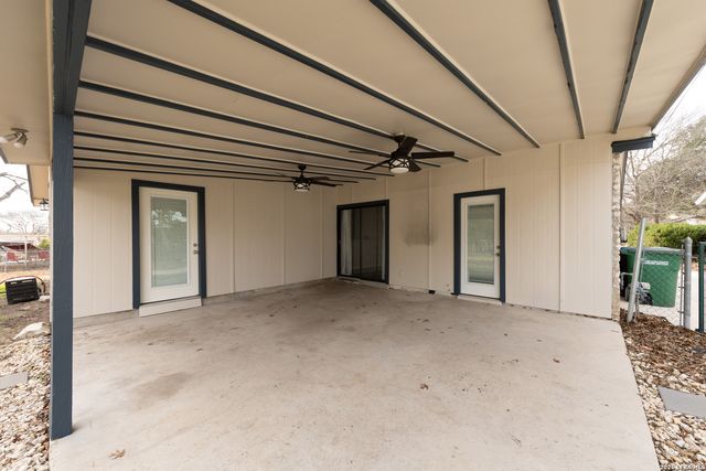 8318 Grey Knoll, San Antonio, TX 78230