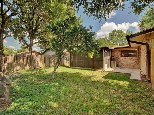 8516 Hathaway DR 2, Austin, TX 78757