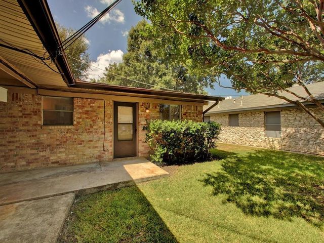8516 Hathaway DR 2, Austin, TX 78757