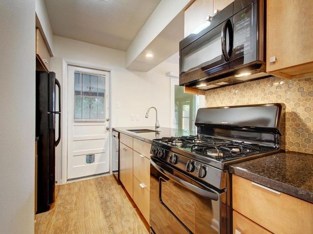 8516 Hathaway DR 2, Austin, TX 78757