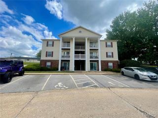 3114 Edwards Place 304, Maryland Heights, MO 63043