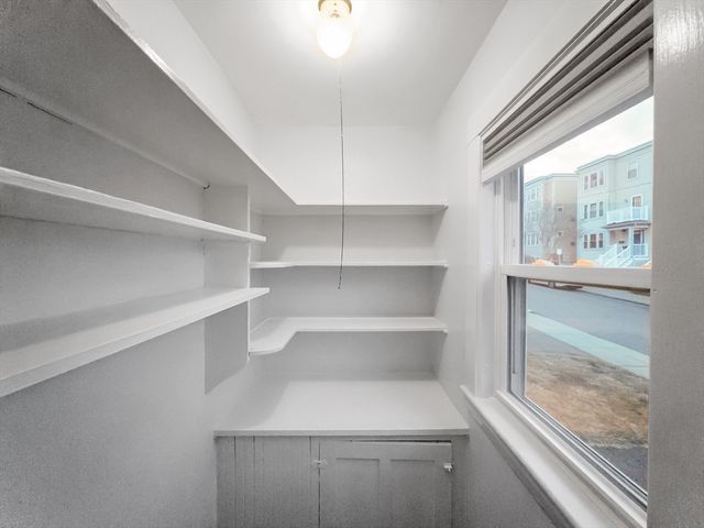 21 Bradwood Street 1, Boston, MA 02131