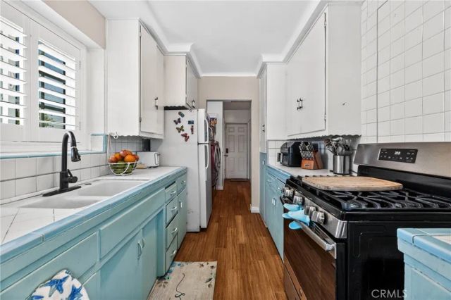 14708 S Denker, Gardena, CA 90247