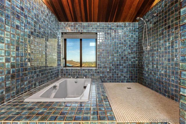 30830 Ranch Creek Rd, Valley Center, CA 92082