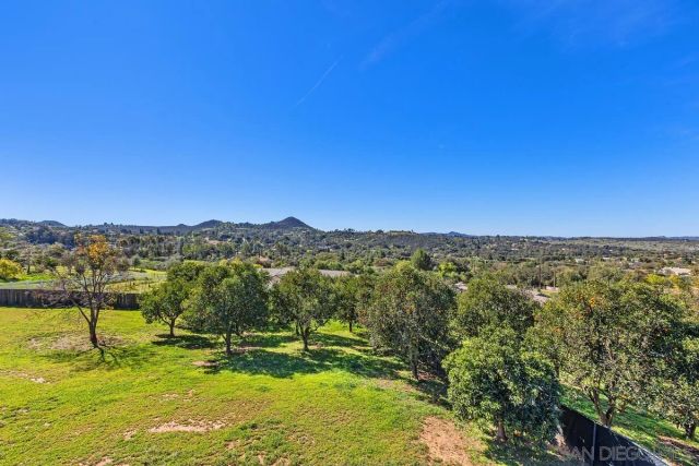 30830 Ranch Creek Rd, Valley Center, CA 92082