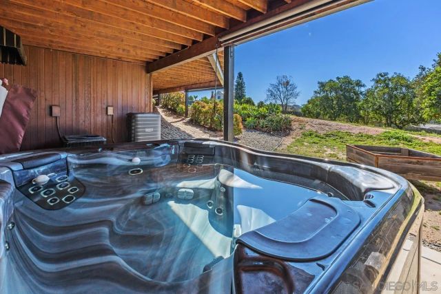 30830 Ranch Creek Rd, Valley Center, CA 92082