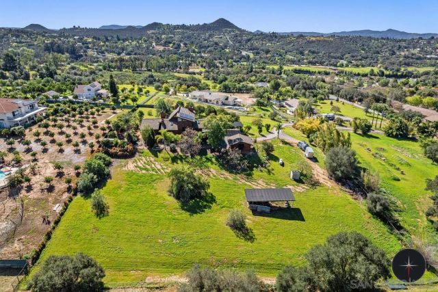 30830 Ranch Creek Rd, Valley Center, CA 92082