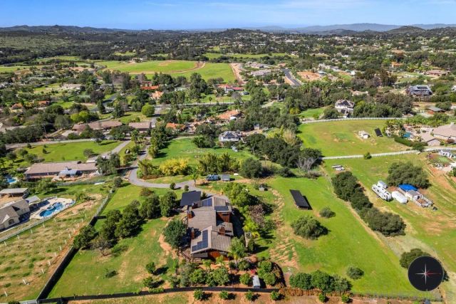 30830 Ranch Creek Rd, Valley Center, CA 92082