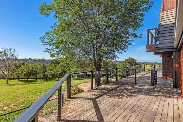 30830 Ranch Creek Rd, Valley Center, CA 92082
