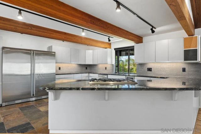 30830 Ranch Creek Rd, Valley Center, CA 92082