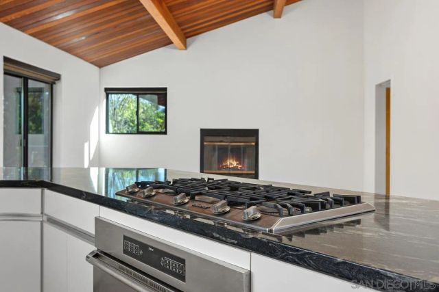 30830 Ranch Creek Rd, Valley Center, CA 92082