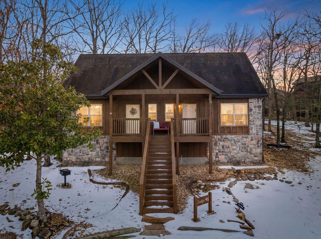 110 Bells Avenue 95b, Branson West, MO 65737