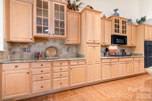 104 Kestrel Court, Mount Holly, NC 28120